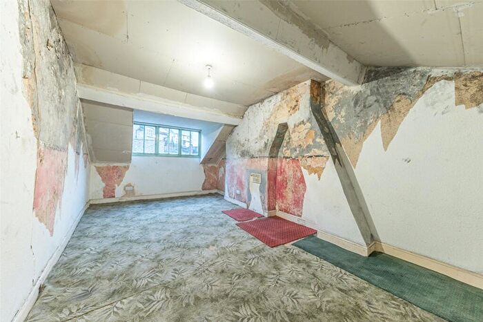 2 Bedroom Terraced House For Sale In Beast Banks, Kendal, Cumbria, LA9