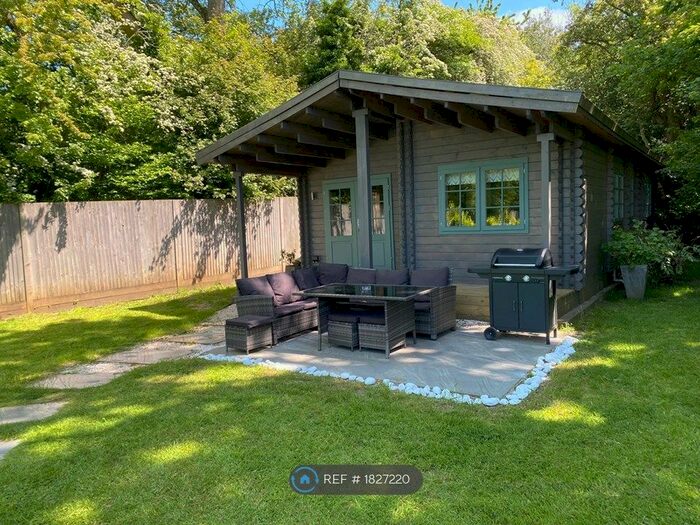 2 Bedroom Detached House To Rent In Main Road, Westerham, TN16