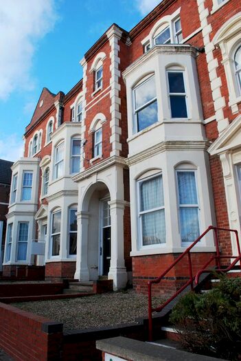 1 Bedroom Flat To Rent In Hinckley Road, Leicester, LE3