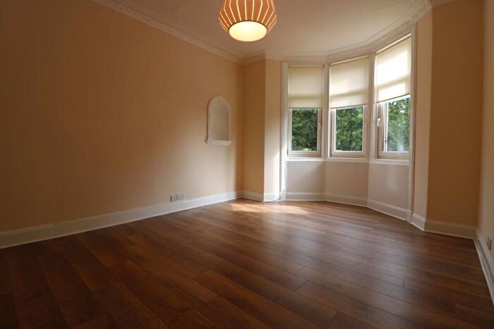 1 Bedroom Flat To Rent In Tollcross Road, Tollcross, Glasgow, G32