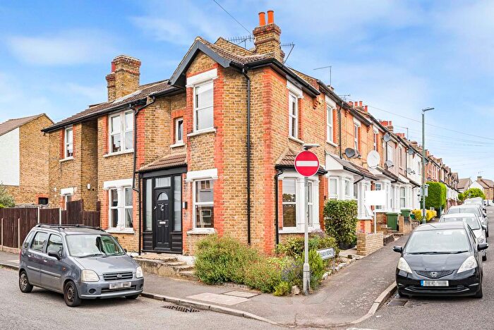 3 Bedroom End Terrace House For Sale In Warwick Road, Sidcup, DA14