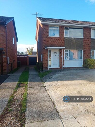 3 Bedroom Semi Detached House To Rent In Cowden Road, Maidstone, ME14