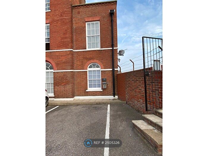1 Bedroom Semi-Detached House To Rent In Swale Cottage, Queenborough, ME11