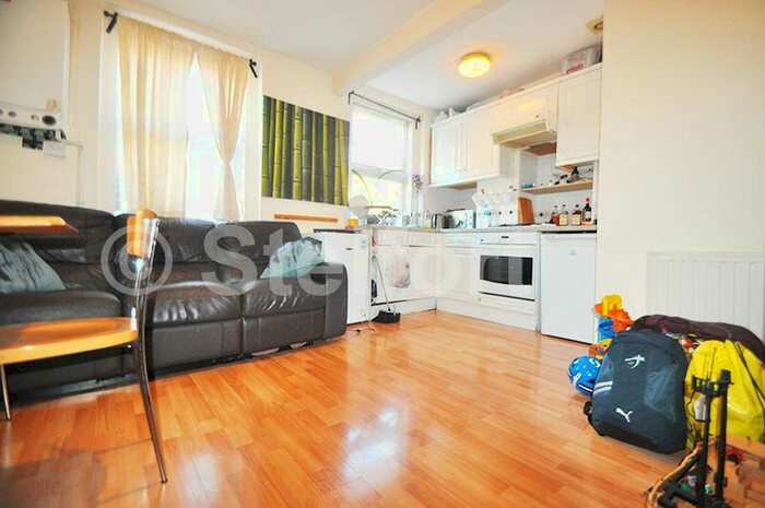 1 Bedroom Flat To Rent In Holloway Road, London, N7