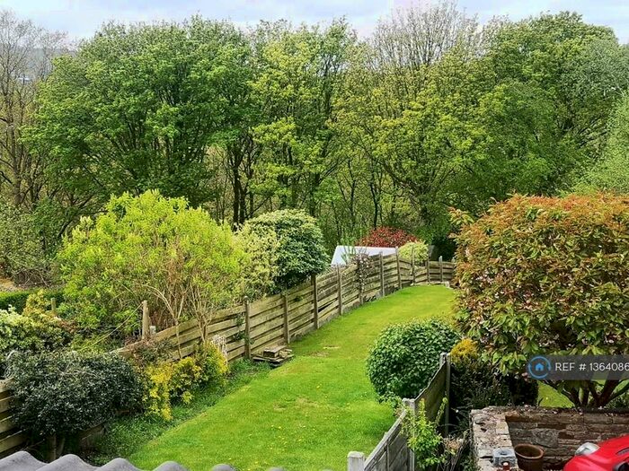 2 Bedroom Terraced House To Rent In Mottram Road, Broadbottom, SK14