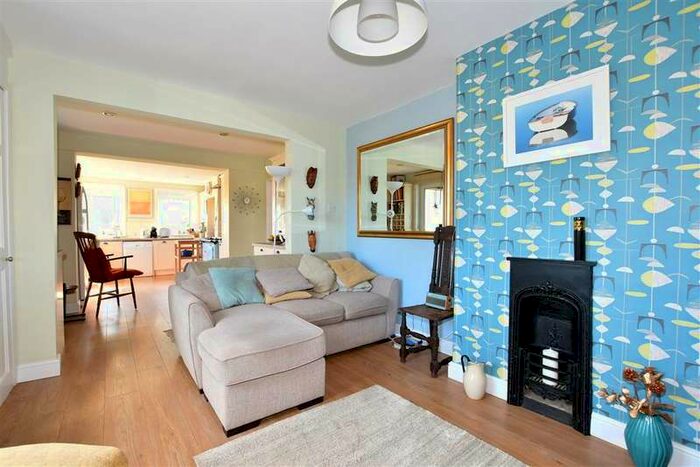 4 Bedroom Detached House For Sale In Kingston Road, , Shorwell, Isle Of Wight, PO30