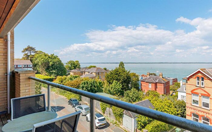 5 Bedroom House For Sale In Cowes, Isle Of Wight, PO31