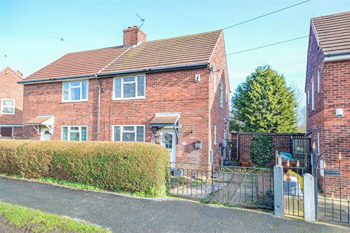 2 Bedroom Semi Detached House For Sale In Windhill Road, Wakefield, WF1