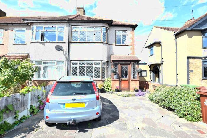 3 Bedroom End Of Terrace House To Rent In Fourth Avenue, Rush Green, Romford, Essex, RM7