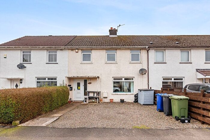 3 Bedroom Terraced House For Sale In Southview Crescent, Bridge Of Weir, PA11