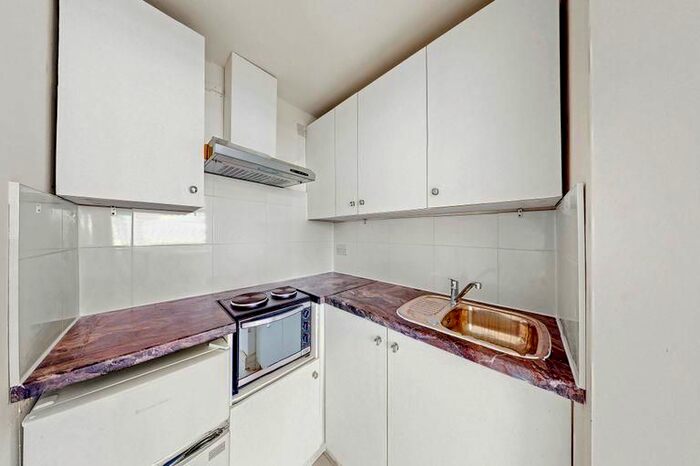 Studio To Rent In Northolt Road, South Harrow, Harrow, HA2