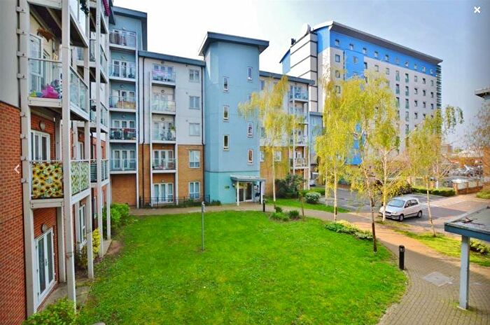 2 Bedroom Apartment To Rent In Foundry Court, Mill Street, Slough, SL2