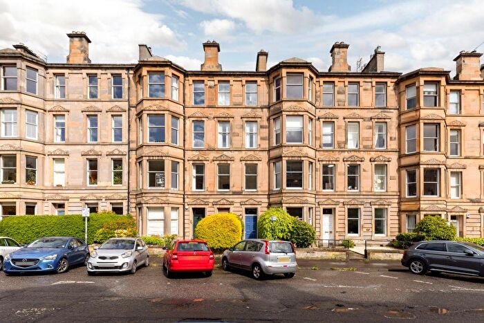 4 Bedroom Flat For Sale In / Woodburn Terrace, Edinburgh, EH10