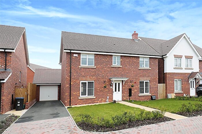 4 Bedroom Detached House For Sale In Drooper Drive, Stratford-Upon-Avon, Warwickshire, CV37