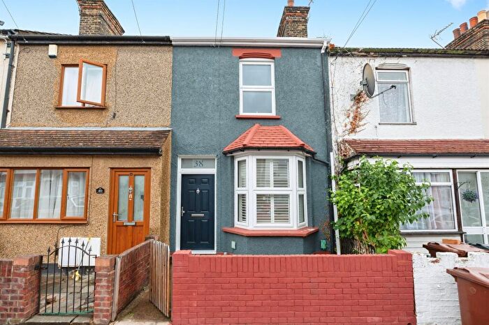 2 Bedroom Terraced House For Sale In Belmont Road, Grays, RM17
