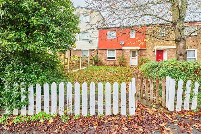 Terraced House For Sale In Chiltern Gardens, Dawley, Telford, Shropshire, TF4