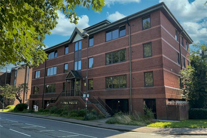 1 Bedroom Flat To Rent In Hazelwick Avenue, Three Bridges, Crawley, West Sussex, RH10