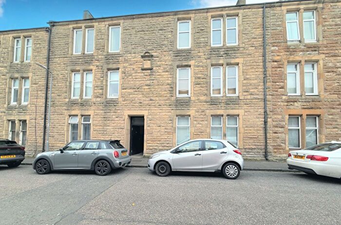 2 Bedroom Flat For Sale In The Hedges, Camelon, FK1