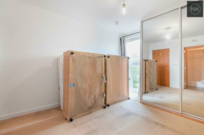 2 Bedroom Apartment To Rent In Memorial Heights, Monarch Way, Newbury Park, Ilford, IG2