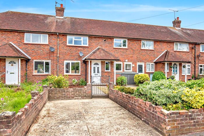 3 Bedroom Terraced House For Sale In Church View, Ash, GU12