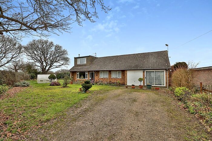 5 Bedroom Detached House For Sale In Pedham Road, Hemblington, Norwich, NR13