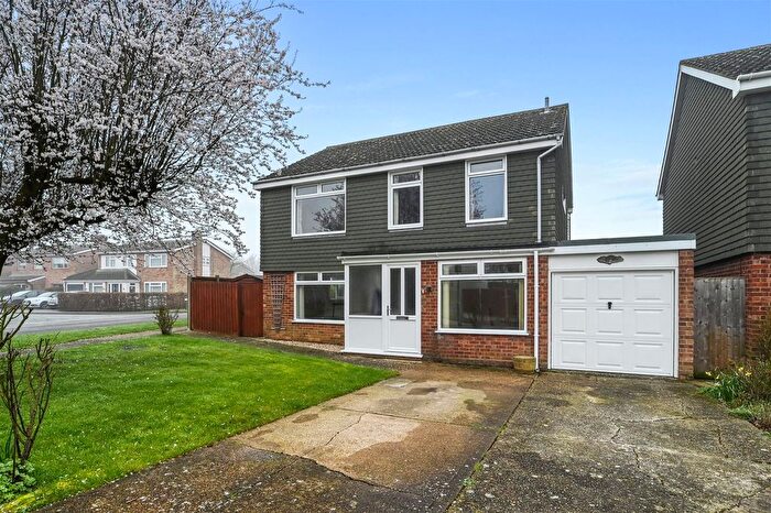 4 Bedroom Detached House For Sale In Tawney Close, Capel St Mary, IP9