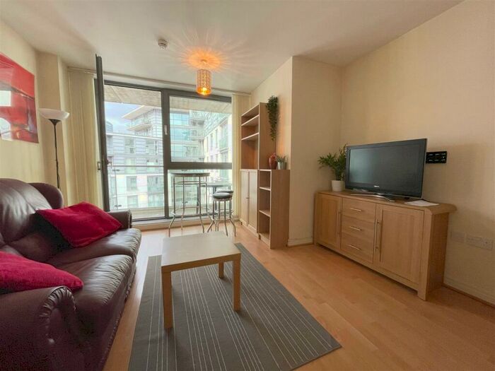 1 Bedroom Apartment To Rent In Centenary Plaza, Holliday Street, B1