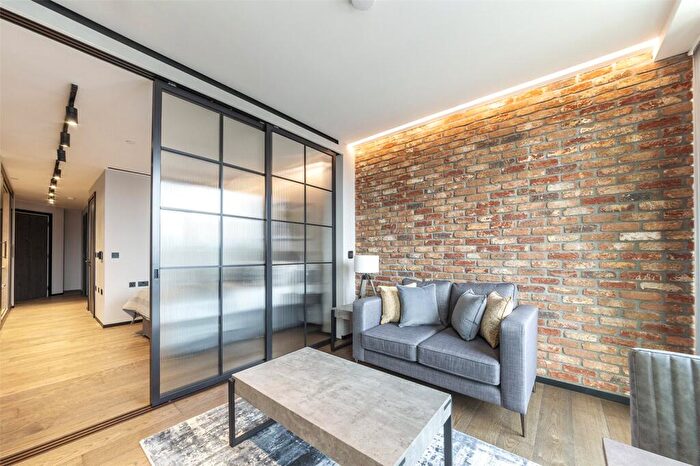 Apartment To Rent In Hewett Street, London, EC2A