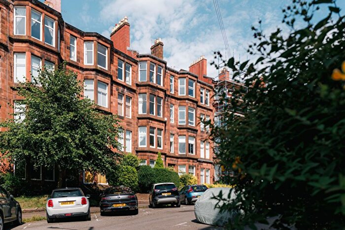 2 Bedroom Flat For Sale In Novar Drive, Hyndland, G12