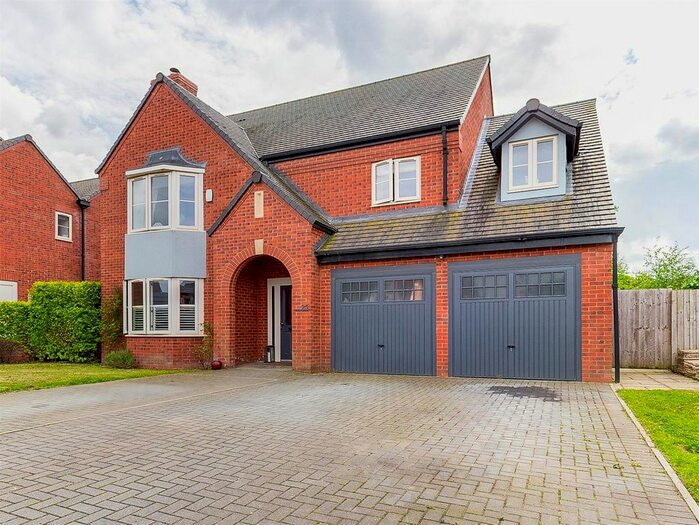 5 Bedroom Detached House For Sale In Spring Meadows Close, Welland, Malvern, WR13
