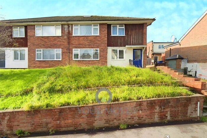 2 Bedroom Maisonette To Rent In Camp Road, St. Albans, Hertfordshire, AL1