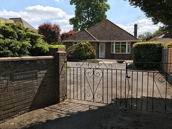 3 Bedroom Detached House To Rent In Botley Road, Romsey, SO51