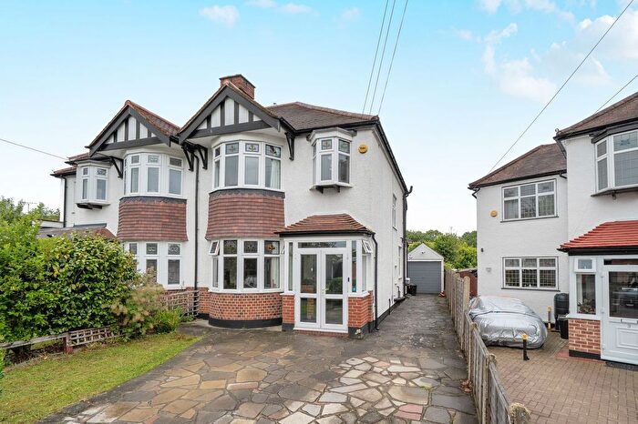 3 Bedroom Semi-Detached House For Sale In Roundwood Close, Ruislip, HA4