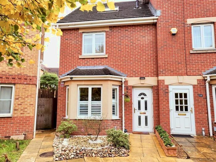 3 Bedroom End Of Terrace House For Sale In Bewley Street, Wimbledon, SW19