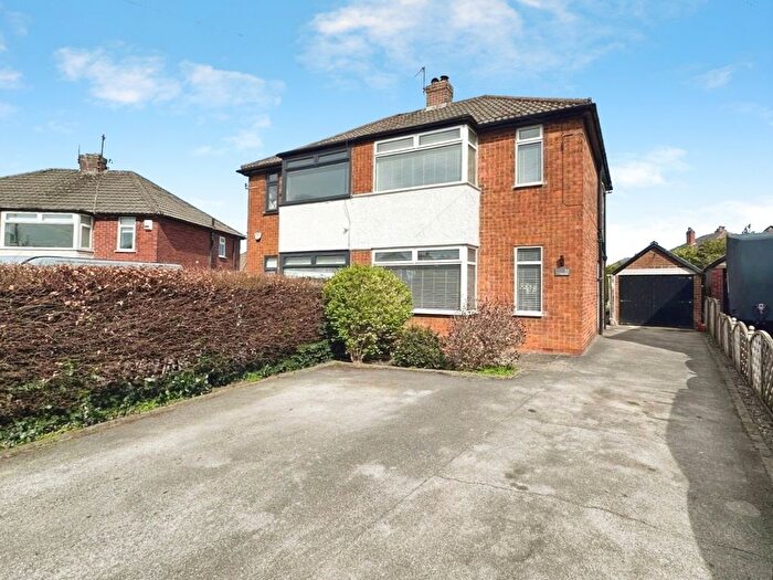 3 Bedroom Semi Detached House For Sale In Milner Bank, Otley, LS21