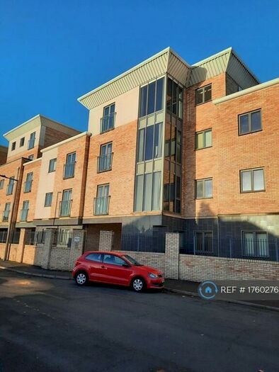 2 Bedroom Flat To Rent In Luxaa Apartments, Doncaster, DN4