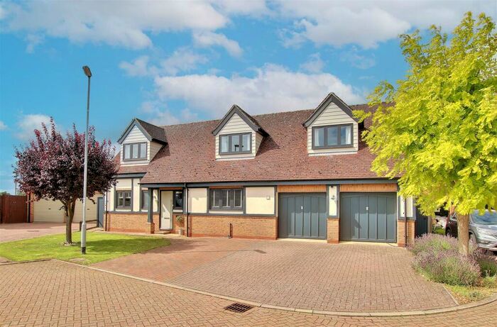 4 Bedroom Detached House To Rent In The Pasture, Somersham, PE28