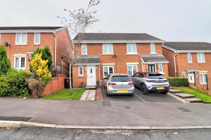 3 Bedroom Semi-Detached House For Sale In Beechwood Close, Durham, DH7