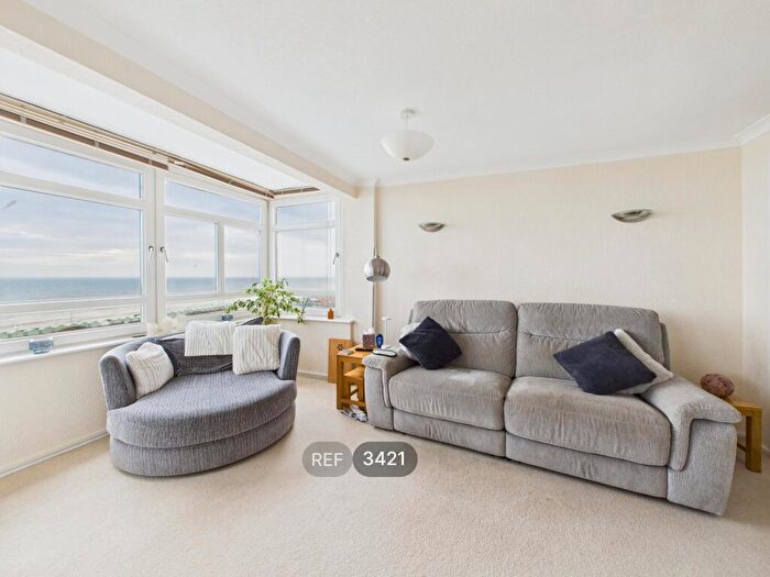 2 Bedroom Flat To Rent In Berriedale House -, Kingsway, Hove, BN3