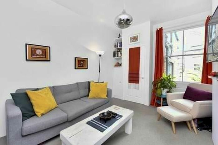 2 Bedroom Flat To Rent In South Island Place, London, SW9