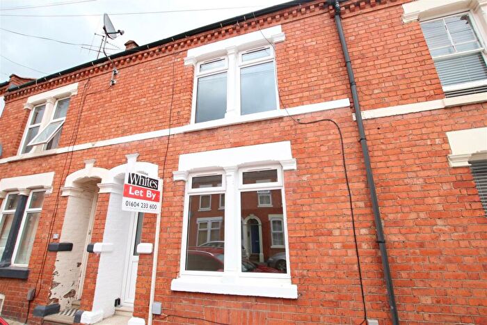 2 Bedroom House To Rent In Artizan Road, Northampton, NN1