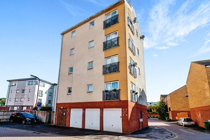 2 Bedroom Apartment To Rent In Clench Street, Southampton, SO14