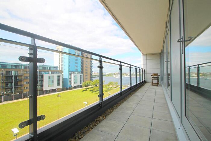 2 Bedroom Apartment To Rent In Davaar House, Prospect Place, Cardiff Bay, Cardiff, CF11