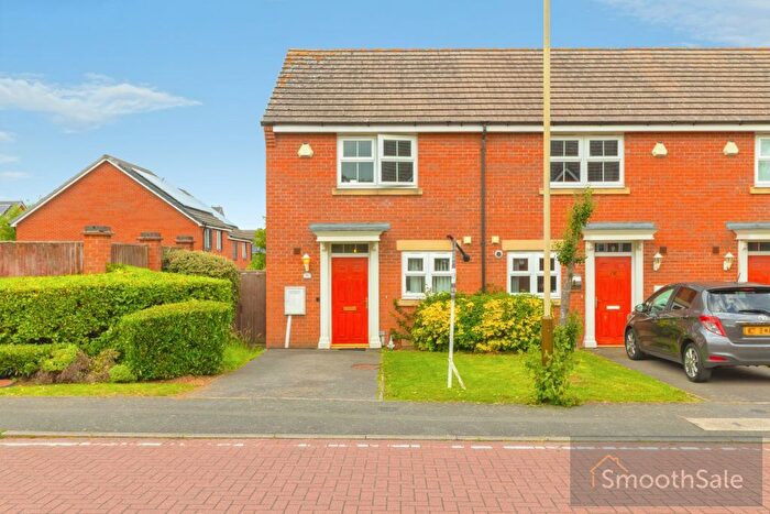 2 Bedroom End Of Terrace House For Sale In Lakeview Chase, Leicester, LE5
