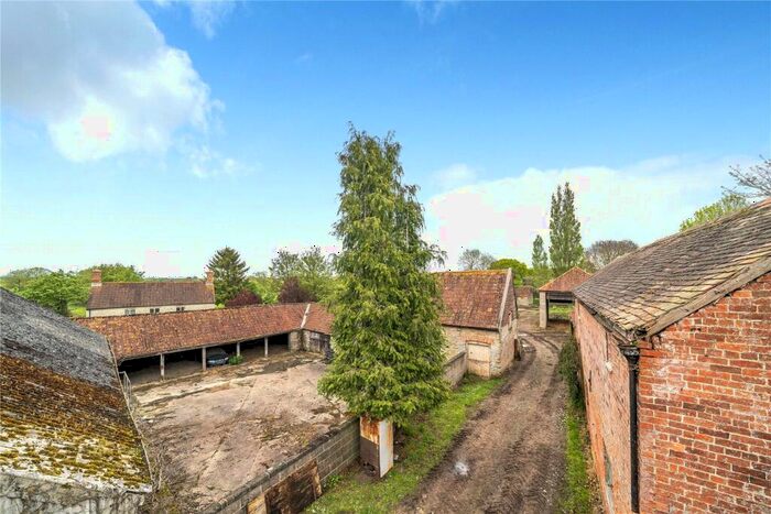 4 Bedroom Detached House For Sale In Lower Farm, Limington, Yeovil, BA22