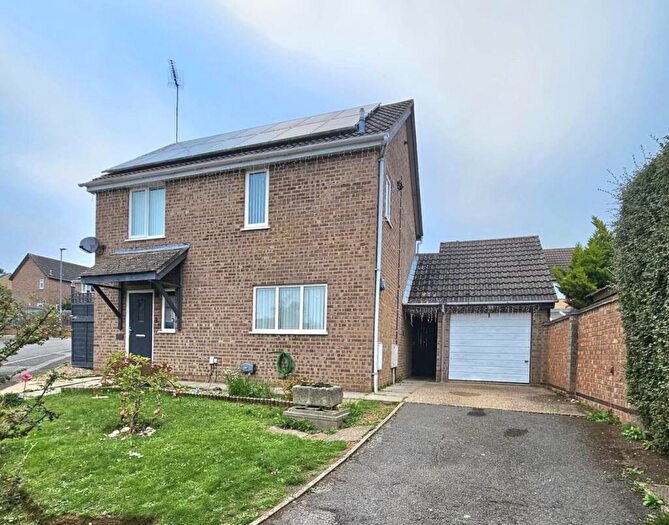 4 Bedroom Detached House For Sale In Lakeside Drive, Ecton Brook, Northampton, NN3