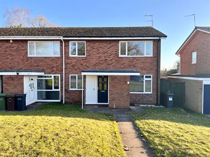 2 Bedroom Maisonette For Sale In Myton Drive, Shirley, Solihull, B90