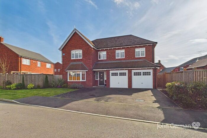 5 Bedroom Detached House For Sale In Ealand Close, Rolleston-on-Dove, DE13