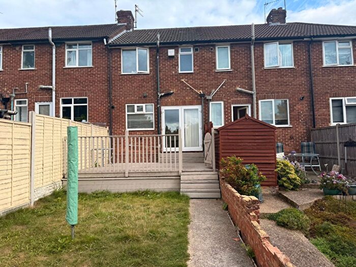 2 Bedroom Terraced House To Rent In Pomfret Avenue, Luton, LU2