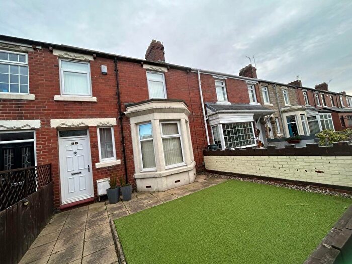 3 Bedroom Terraced House To Rent In Tyndal Gardens, Dunston, Tyne And Wear, NE11